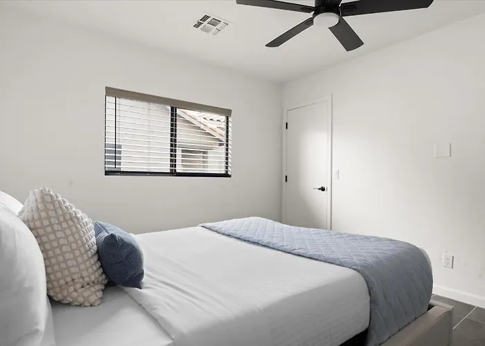 Holiday home Oasis Private Pool Fire Pit Sleeps 6 Mesa