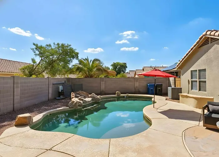 Holiday home Oasis Private Pool Fire Pit Sleeps 6 Mesa